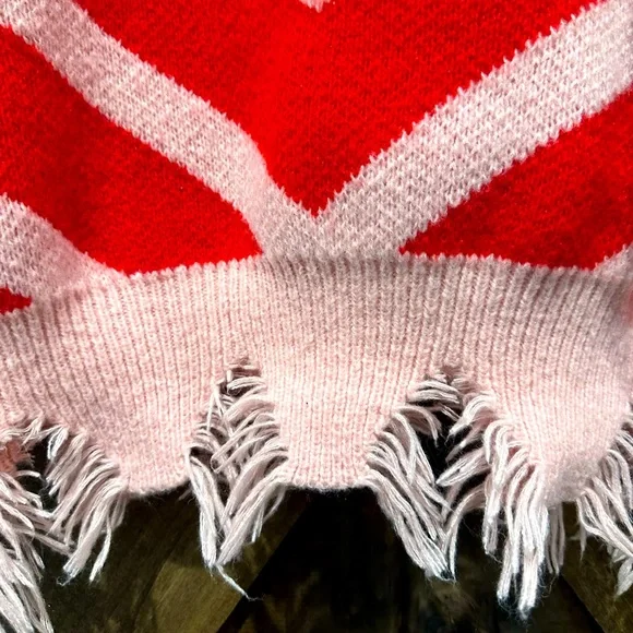 NWOT Miss Sparkling Pink & Red Frayed Heart Sweater Sz L - Picture 3 of 13